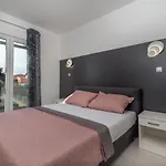Apartman Antonia Rogoznica (Sibenik-Knin)