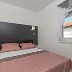 Antonia Apartman