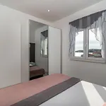 Antonia * Rogoznica (Sibenik-Knin)