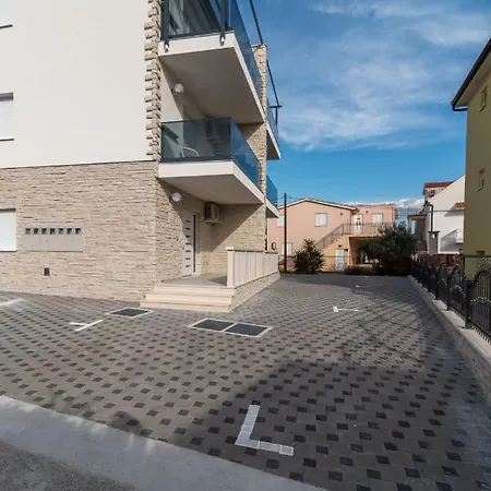 Antonia * Rogoznica (Sibenik-Knin)