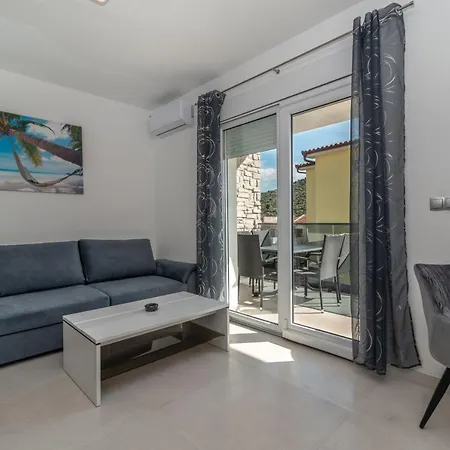 Antonia Rogoznica (Sibenik-Knin)