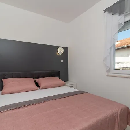 Antonia Apartmán