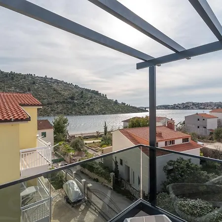 Antonia Apartmán