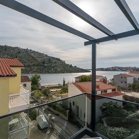 Antonia Daire Rogoznica (Sibenik-Knin)