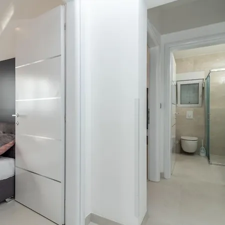 Antonia Rogoznica (Sibenik-Knin)