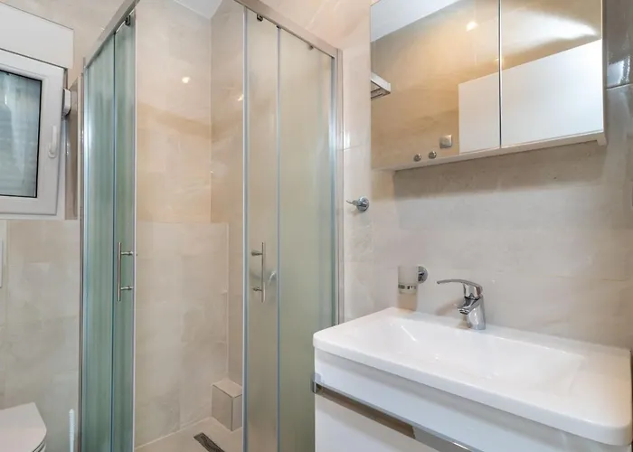 Antonia Daire Rogoznica (Sibenik-Knin)