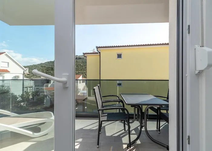 Antonia * Rogoznica (Sibenik-Knin)