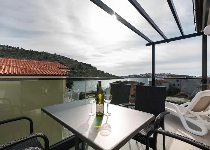 Antonia רוגוזניצה