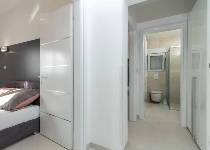 Antonia Rogoznica (Sibenik-Knin)