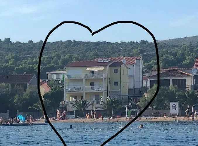 Antonia Διαμέρισμα *